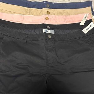 Old Navy Women's Shorts - Black, Pink, Tan, Navy Blue Sz 18